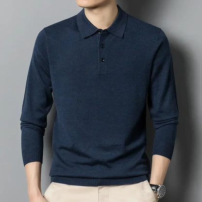 Polo Arthur™ em Malha Nobre com Botões Elegantes / Um Ícone Casual com Toque de Sofisticação