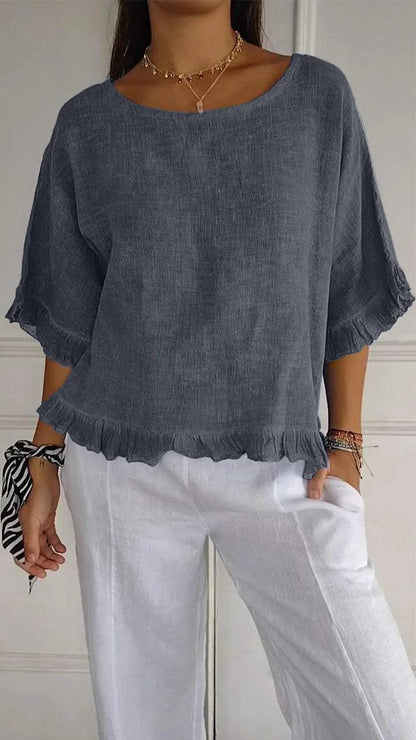 [BLACK FRIDAY - COMPRE 2 E LEVE 3] Blusinha Bellatriz™ com Babado e Caimento Solto em Algodão/ Conforto e Estilo para Mulheres Modernas!