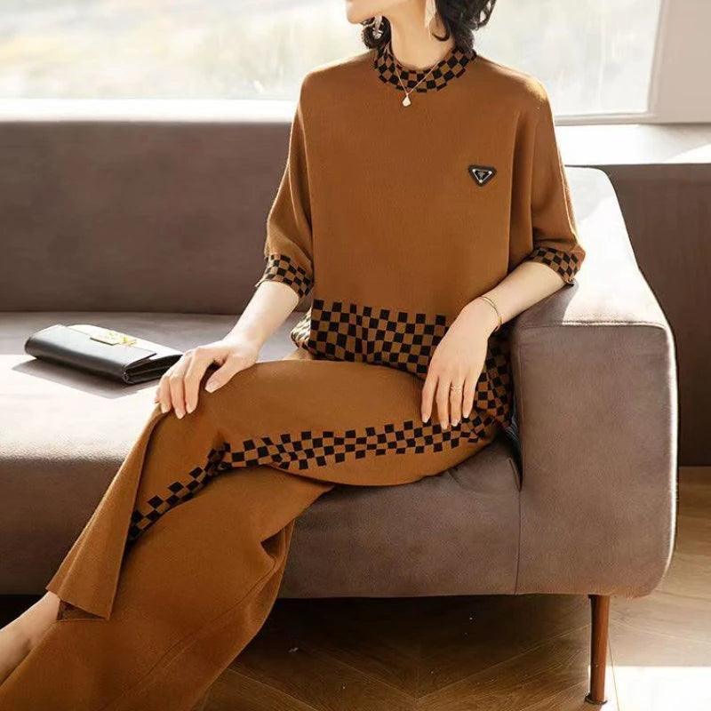 Conjunto Emília™ com Detalhes em Xadrez / Refinamento, Estilo e Conforto para a Mulher Moderna!