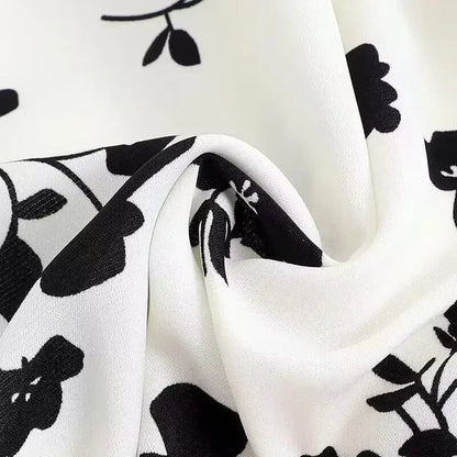 [COMPRE 1 E LEVE 2] Calça-Saia Olivia™ Midi Floral com Cintura Alta / Toque de Feminilidade e Frescor que Valoriza Você em Qualquer Ocasião!