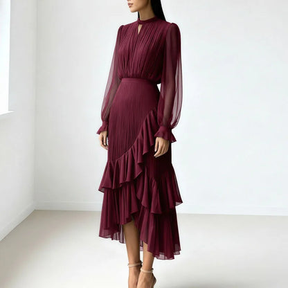 Vestido Lioren™ com Plissado Sofisticado e Babados Assimétricos