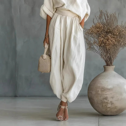 Conjunto Linnea™ com Blusa de Um Ombro Só e Calça Cintura Alta com Punho na Barra