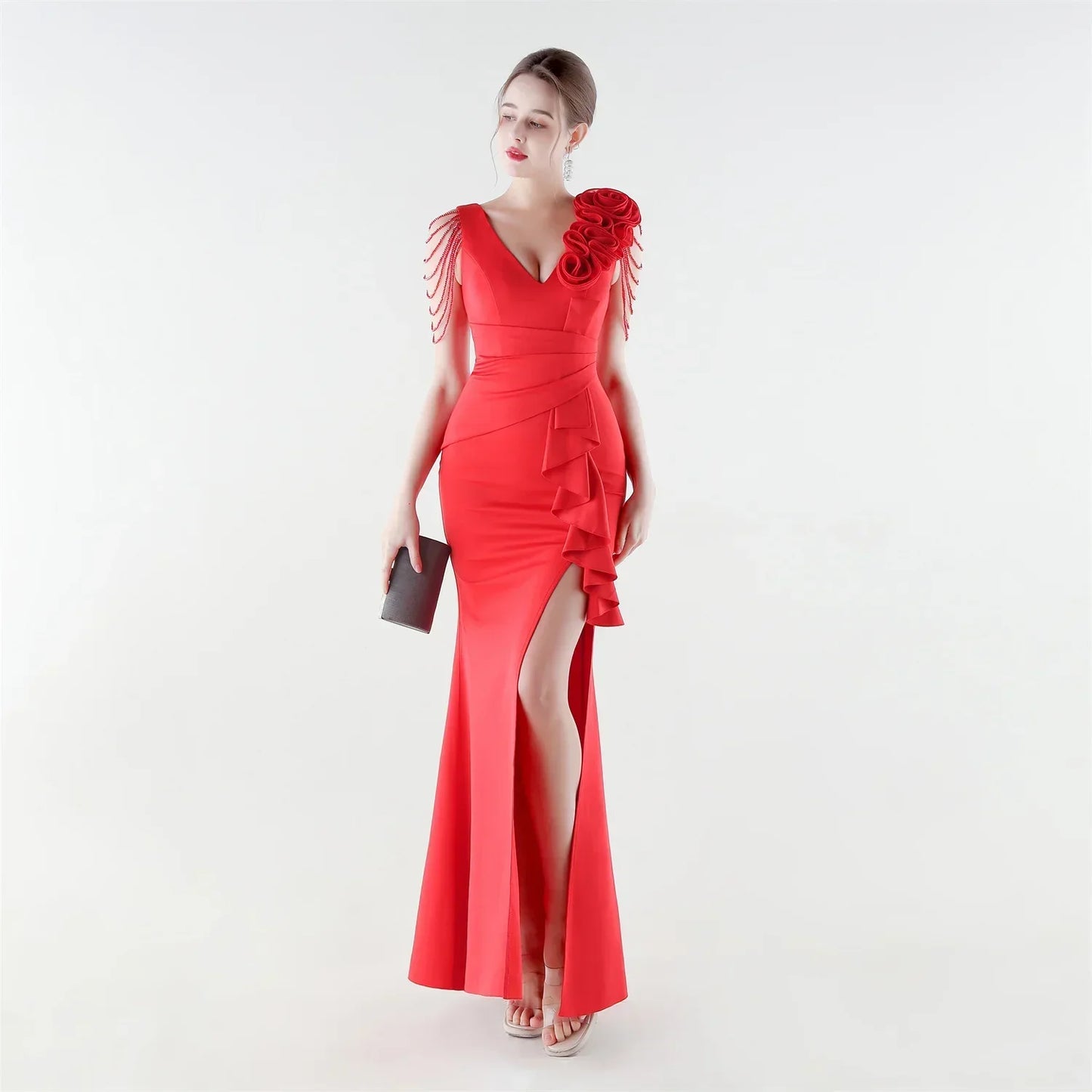 Vestido Aurielle™ com Ombro Decorado e Acabamento Premium