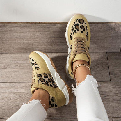 Tênis Plataforma Feminino - Animal Print / Sinta o Poder da Natureza nos seus Pés!