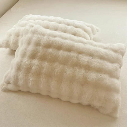 Jogo de Cama 4 Peças Sonho de Morfeu™ / Conforto Máximo e  Aconchego Peluciado para Suas Noites de Sono!