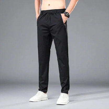[COMPRE 1 E LEVE 3] Calça Zenith™ em Seda Gelo com Efeito Resfriador / A Calça que Une Tecnologia, Estilo e Máximo Conforto!