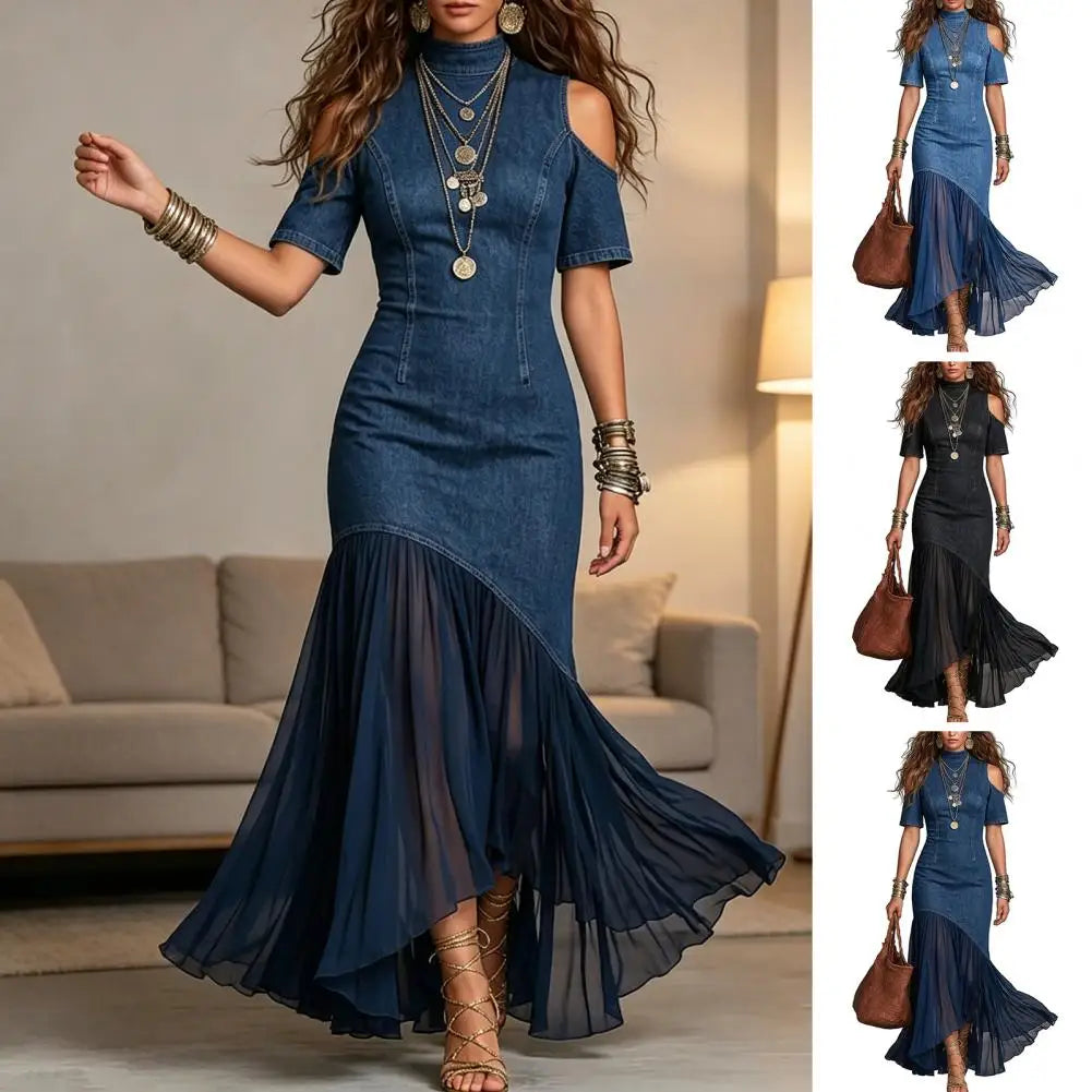 Vestido Montclair™ em Jeans Premium com Ombros Vazados e Saia Translúcida Fluida