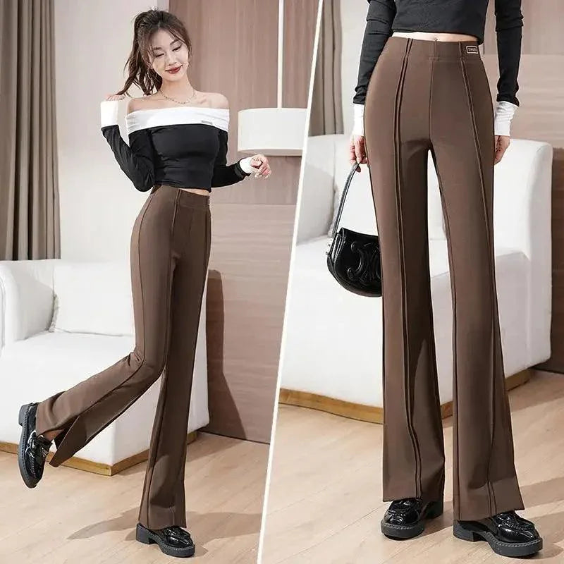 Calça MonaFlare™ Toque Parisiense / Silhueta Clássica com Toque Moderno!
