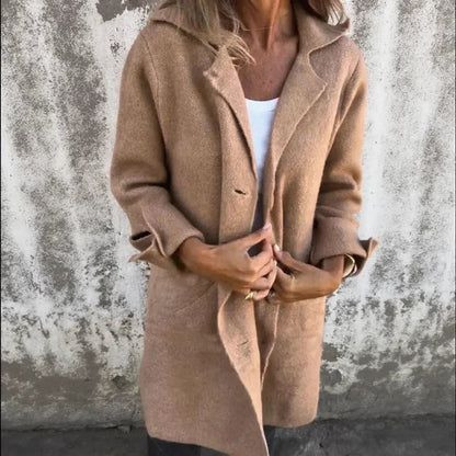 Casaco London Flow™ em Bouclé Encorpado com Gola Elegante / Um Clássico da Estética Urbana e Refinada!
