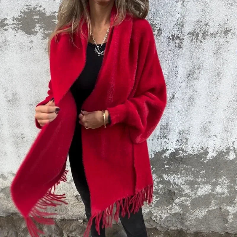 Casaco Femme Aura™ Tipo Manta com Franjas  / O Aconchego com Estilo das Ruas de Milão!