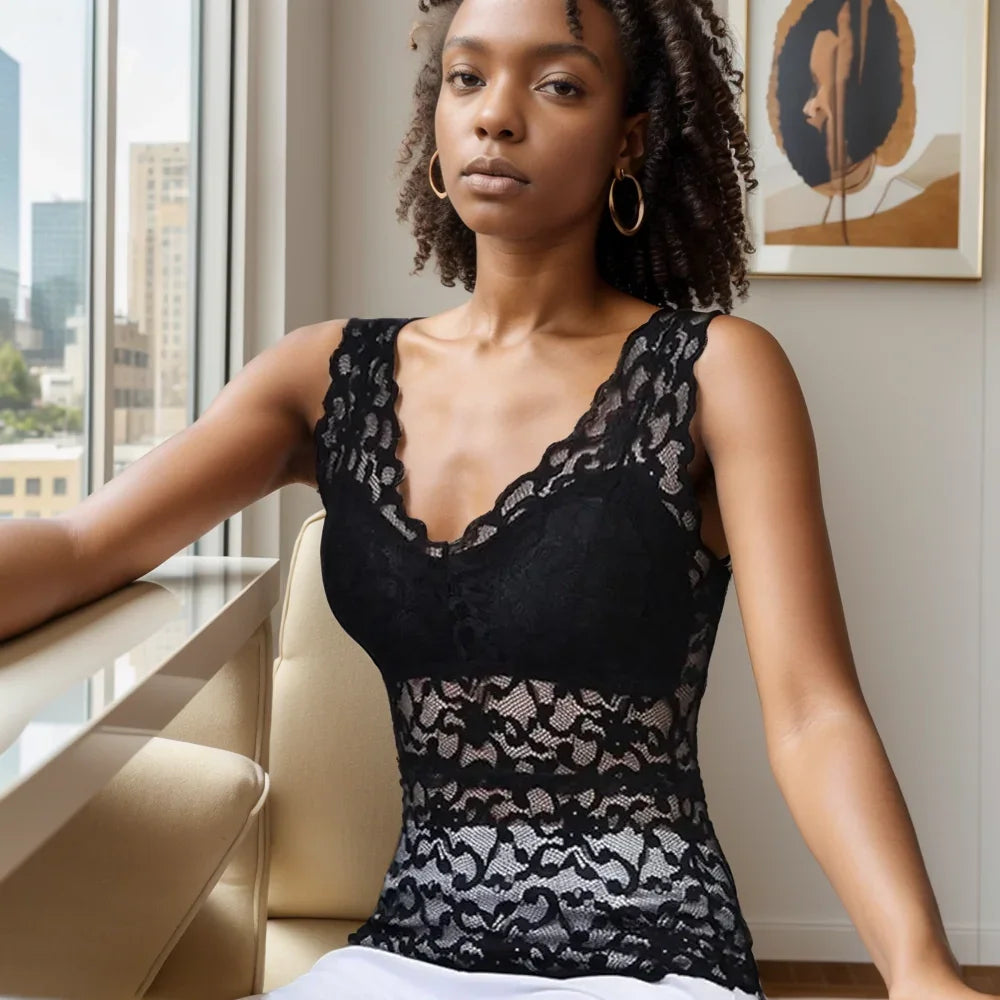 [COMPRE 1 E LEVE 3] Blusinha BellaLace™ com Bojo Embutido e Renda Suave / Sensualidade e Conforto em Cada Curva!