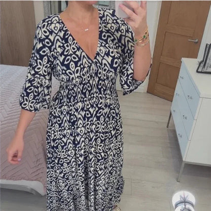 [COMPRE 2 E LEVE 3]  Vestido Harmonia Tropical™ com Estampa Boho e Tecido Leve / Um Toque de Cor e Liberdade para seu Dia!