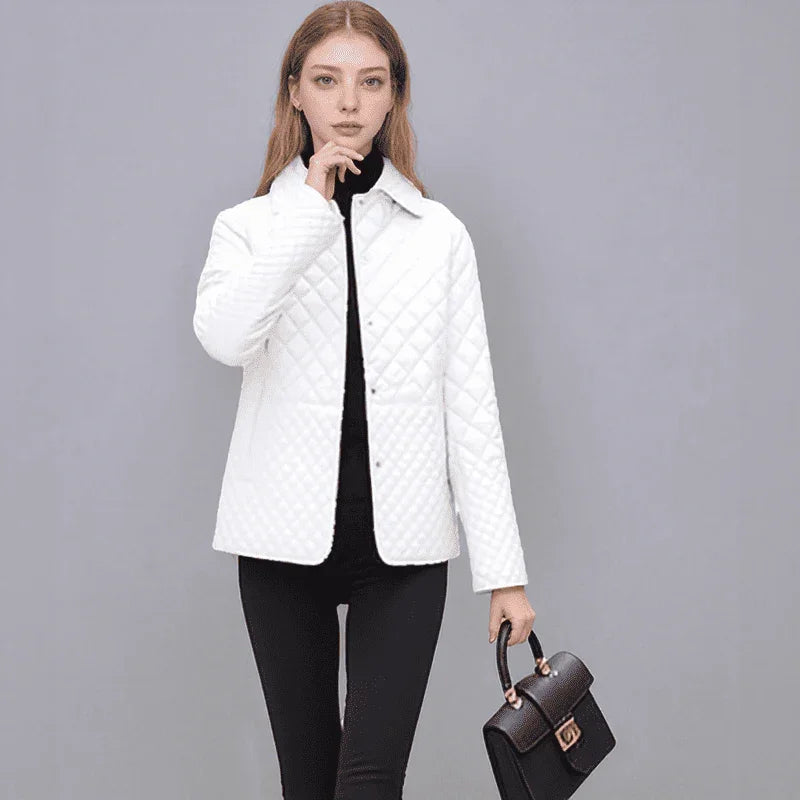 Jaqueta Diana™ em Matelassê com Algodão e Textura Acolchoada / Sofisticação e Leveza para o Seu Inverno Elegante!