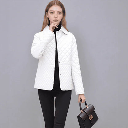 Jaqueta Diana™ em Matelassê com Algodão e Textura Acolchoada / Sofisticação e Leveza para o Seu Inverno Elegante!