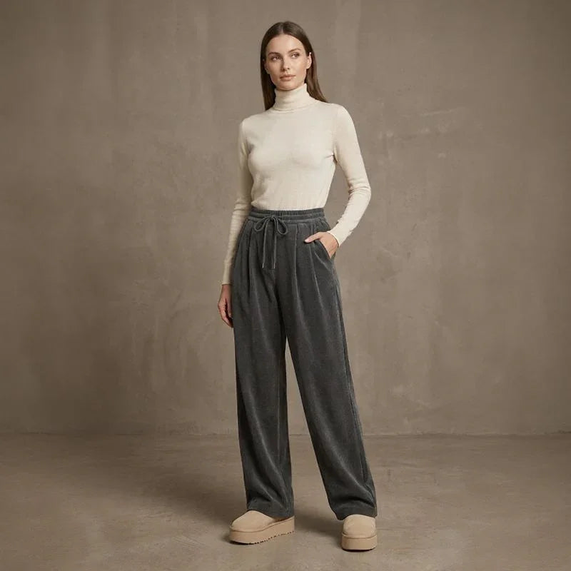 Calça Sara™ em Malha Texturizada Premium com Modelagem Ampla