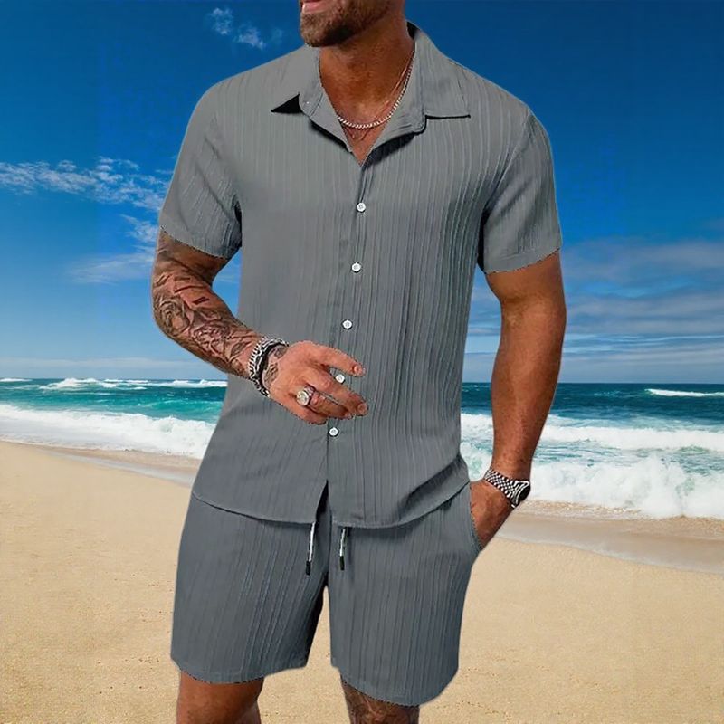 Conjunto Gael™ em Seda Gelo com Camisa Manga Curta e Shorts Ajustável