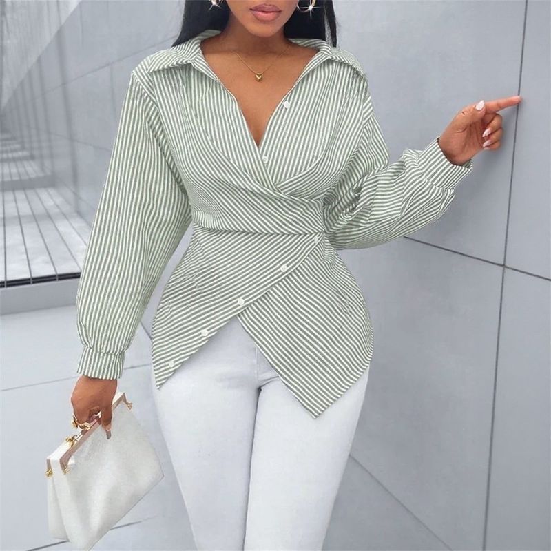 Camisa Transpassada Zoe™ em Viscose Premium com Amarração nas Costas