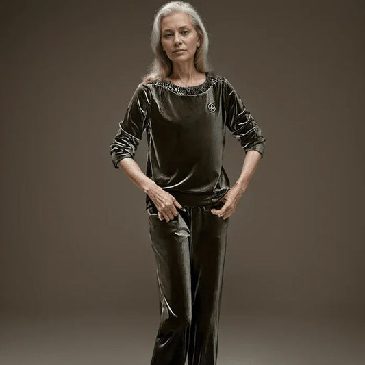 Conjunto de Blusa + Calça Lumière™ Brilho Acetinado / Conforto e Glamour para o Outono Inverno!