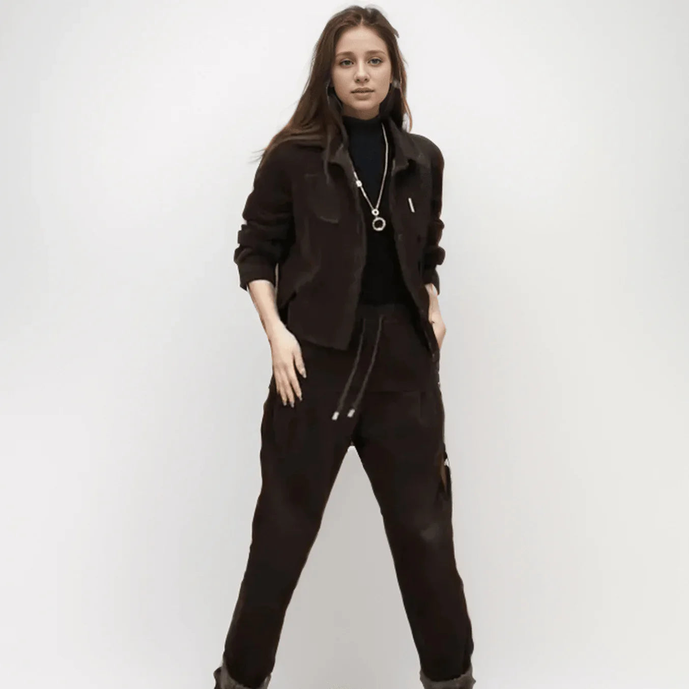Conjunto Moscou™ Em Cotelê Super Macio / Acabamento Peluciado e Charme para o Inverno!