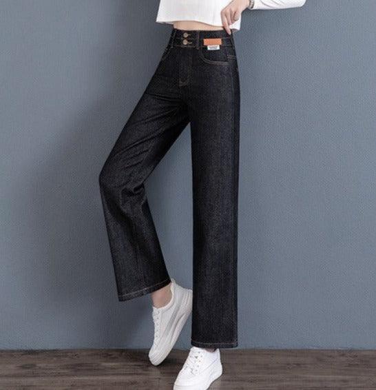 Calça Jeans Lívia™ com Caimento Soltinho e Acabamento Premium / A Calça Oficial da Mulher Moderna e Elegante!!