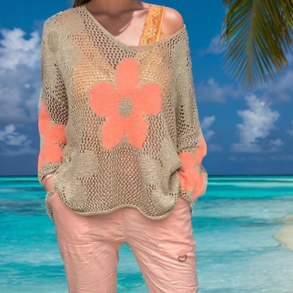 Blusinha Sobretudo em Crochê Marilu™ com Adornos Florais / Cores Vibrantes para um Look Descontraído e Cheio de Estilo!