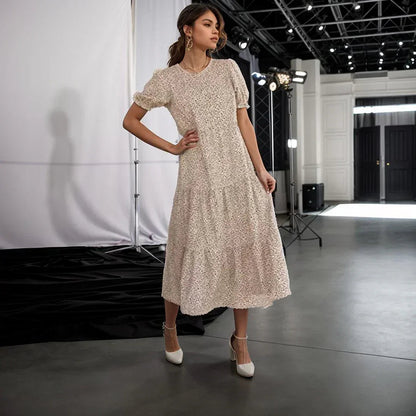 Vestido Camponesa™ em Algodão Leve com Camadas Fluidas / Elegância e Conforto para o Seu Dia a Dia!