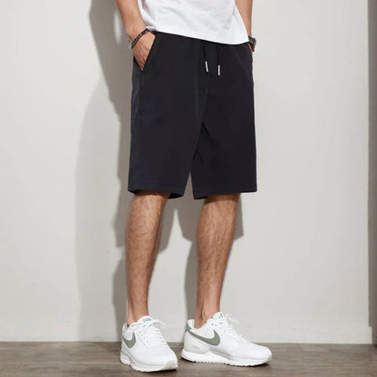 [Compre 1 e Leve 2] Bermuda Dominique™ em Jeans Premium / Estilo e Conforto Impecável para o Homem de Bom Gosto!