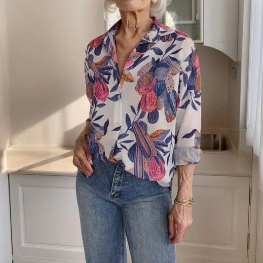 Camisa Feminina Tropicalia™ em Tecido Leve com Estampa Floral Exclusiva / A Elegância Casual que Encanta em Qualquer Ocasião!
