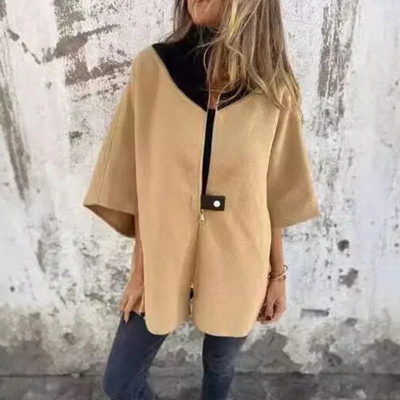 Casaco Georgia Flair™ com Gola Contrastante e Modelagem Ampla / A Sofisticação Urbana em sua Versão Mais Autêntica!