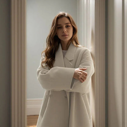 Casaco Noelle™ Estilo Sobretudo com Lapela Clássica / Elegância Minimalista e Aconchego para os Dias Frios
