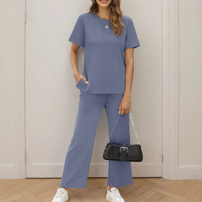 Conjunto Lounge Capri™ em Malha Premium com Calça Pantalona e Blusa Soltinha / O Companheiro Perfeito para Viagens, Passeios e Dias de Conforto Chic!