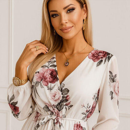 Vestido Rosaline™ em Chiffon Plissado com Decote Transpassado e Cintura Ajustável / Charme Atemporal com Caimento dos Sonhos!