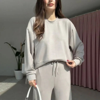 Conjunto em Moletom Hermoza™ Tecido Macio com acabamento Aveludado / Minimalismo Sofisticado para Todos os Dias!