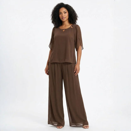 Conjunto Marilyn™ em Popelina com Blusa de Gola Trabalhada e Calça Longa Elegante