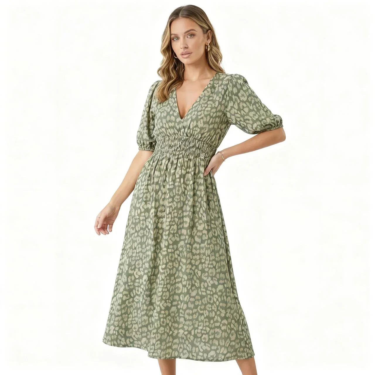 Vestido Valéria™ em Viscose Leve com Decote em V e Mangas Soltas