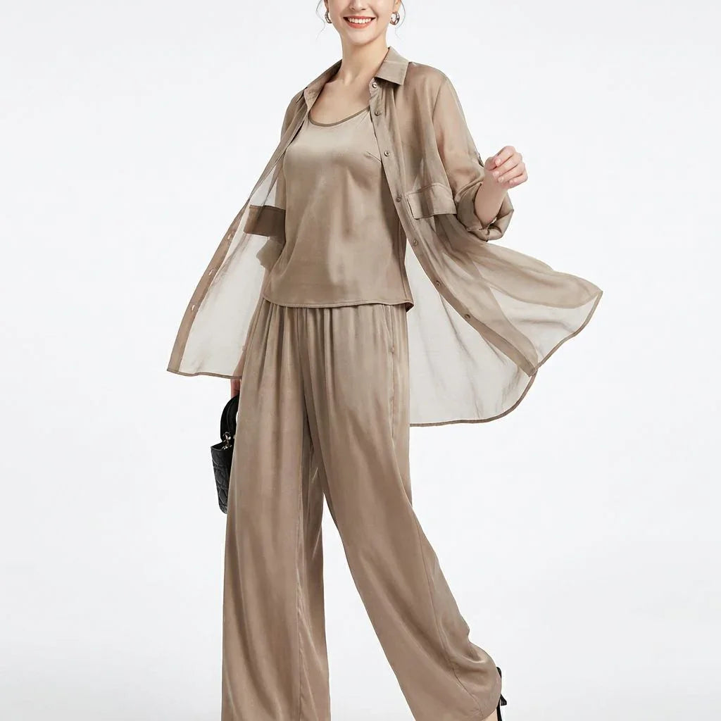 Conjunto Acetinado Sevilha™ 3 Peças com Blusinha, Camisa Longa e Calça