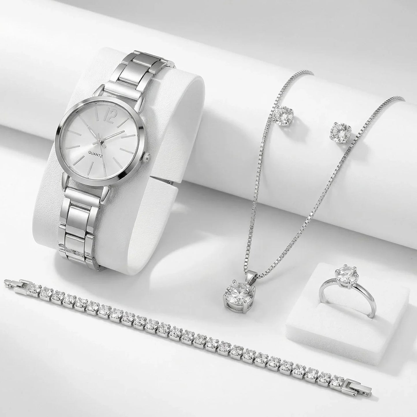 Conjunto Majestade™ Coleção Luxo Prateado com 5 Peças Relógio e Joias