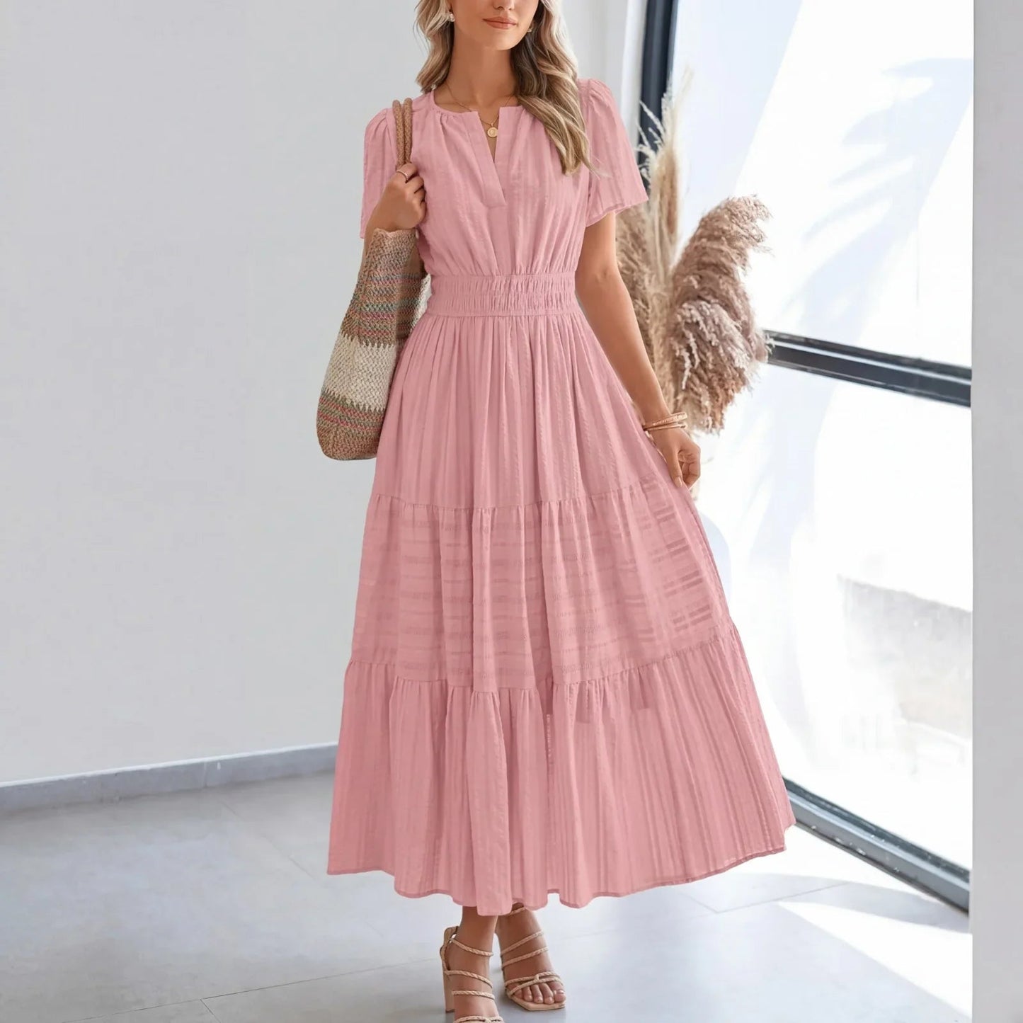 Vestido Floriana™ com Saia em Camadas e Cintura Marcada