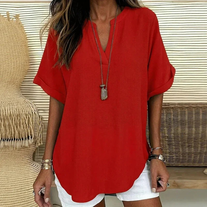 Blusinha Maya™ com Barra Curva Delicada e Decote em V com Abertura