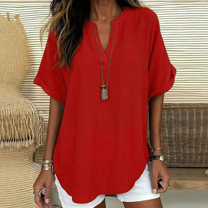 Blusinha Maya™ com Barra Curva Delicada e Decote em V com Abertura