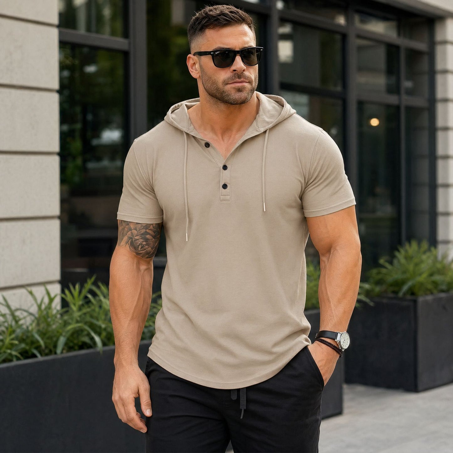 Camiseta Austin™ com Capuz e Botões Frontais