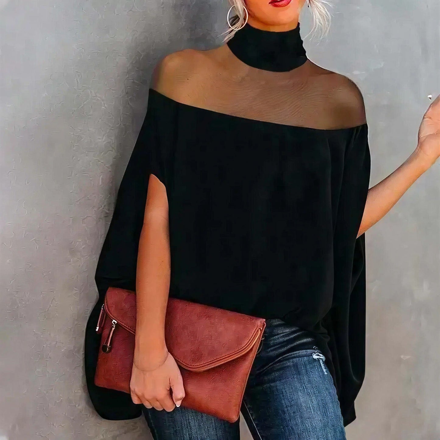 Blusinha Parma™ com Gola Alta e Ombros Transparentes