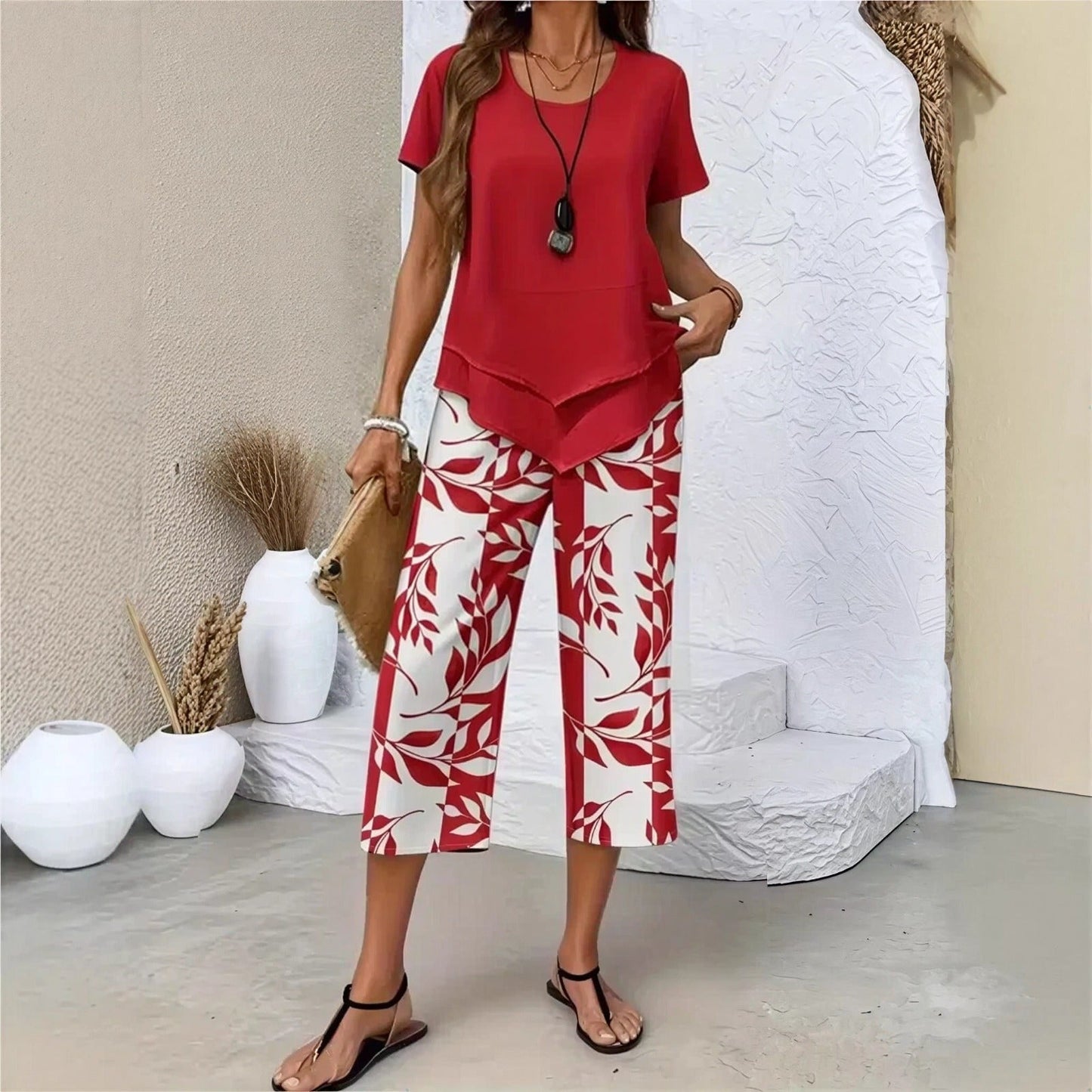 Conjunto Nativa™ com Blusa em Camadas e Calça Capri Estampada