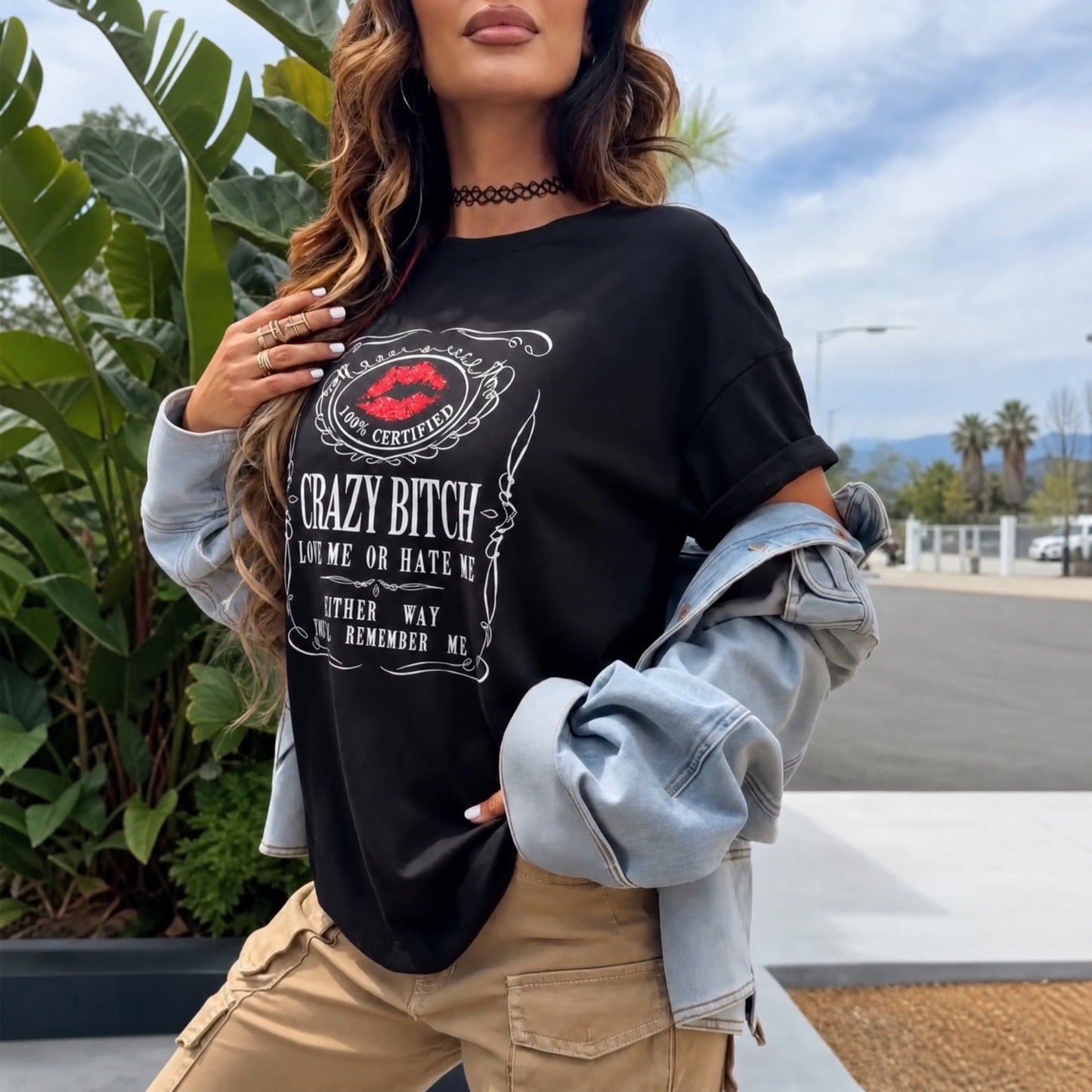 Camiseta Skye™ Manga Curta com Estampa Frontal Estilo Vintage