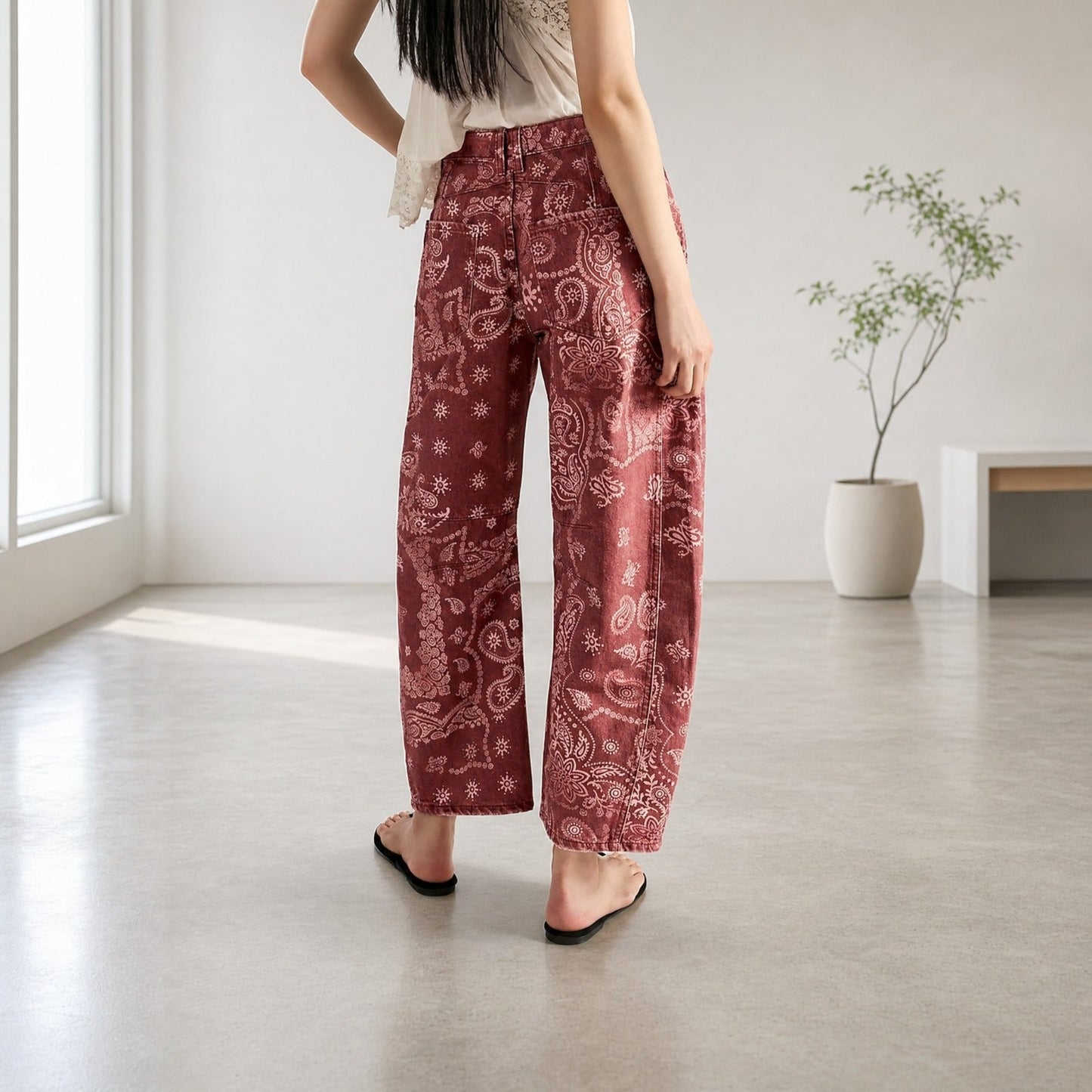 Calça Alvida™ com Estampa Floral e Caimento Amplo