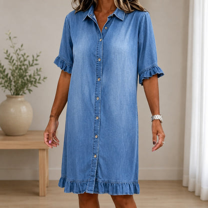 Vestido Mariette™ em Jeans com Gola Camisa e Mangas Curtas com Babados