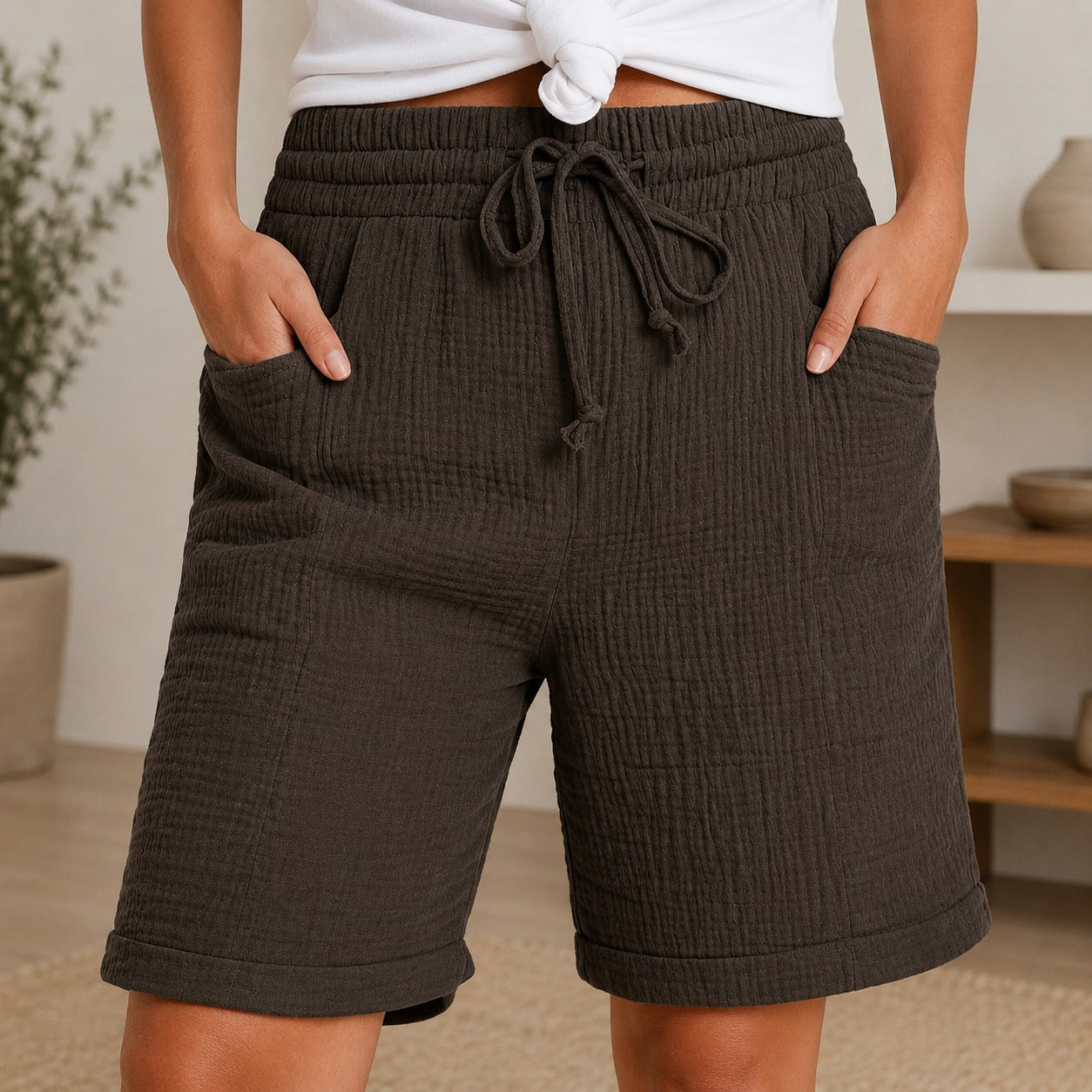 Shorts Estela™ em Algodão Plissado com Cintura Alta / Conforto Leve Para Os Dias Quentes