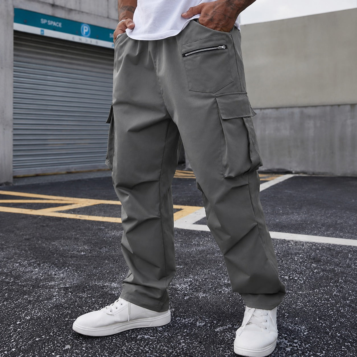 Calça Orsen™ com Bolsos Utilitários, Cós Ajustável e Modelagem Cargo / Silhueta Moderna com Ajuste Confortável.