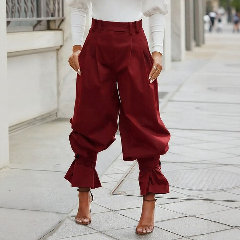 Calça Jogger de Alfaiataria Belluno™ Com Modelagem Balonê E Barra Com Babado / Presença Fashion Com Toque Refinado