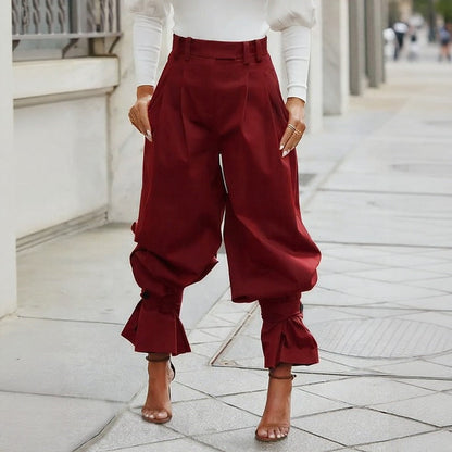 Calça Jogger de Alfaiataria Belluno™ Com Modelagem Balonê E Barra Com Babado / Presença Fashion Com Toque Refinado